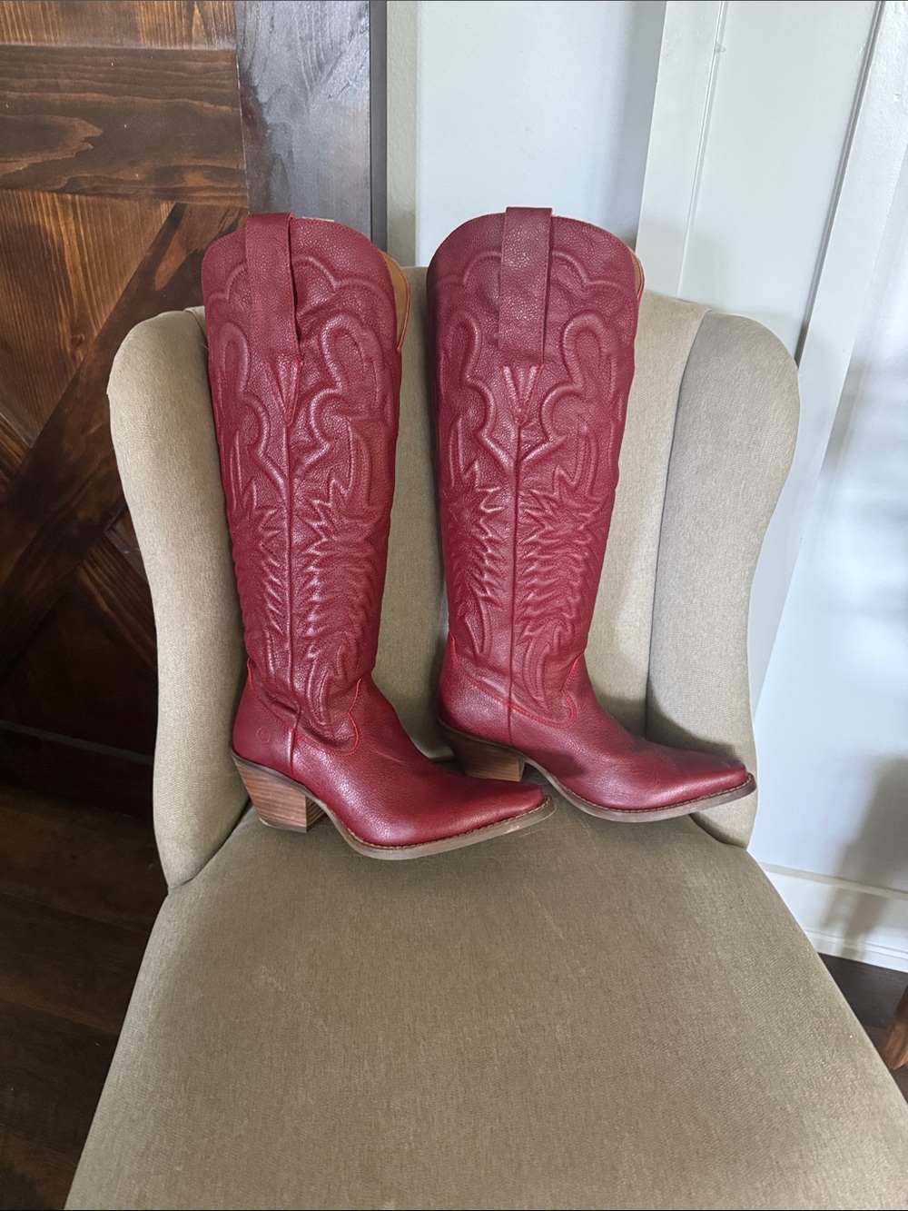 Dingo Raisin Kane Red Women's Western Knee-High Boots - Picture 3 of 10